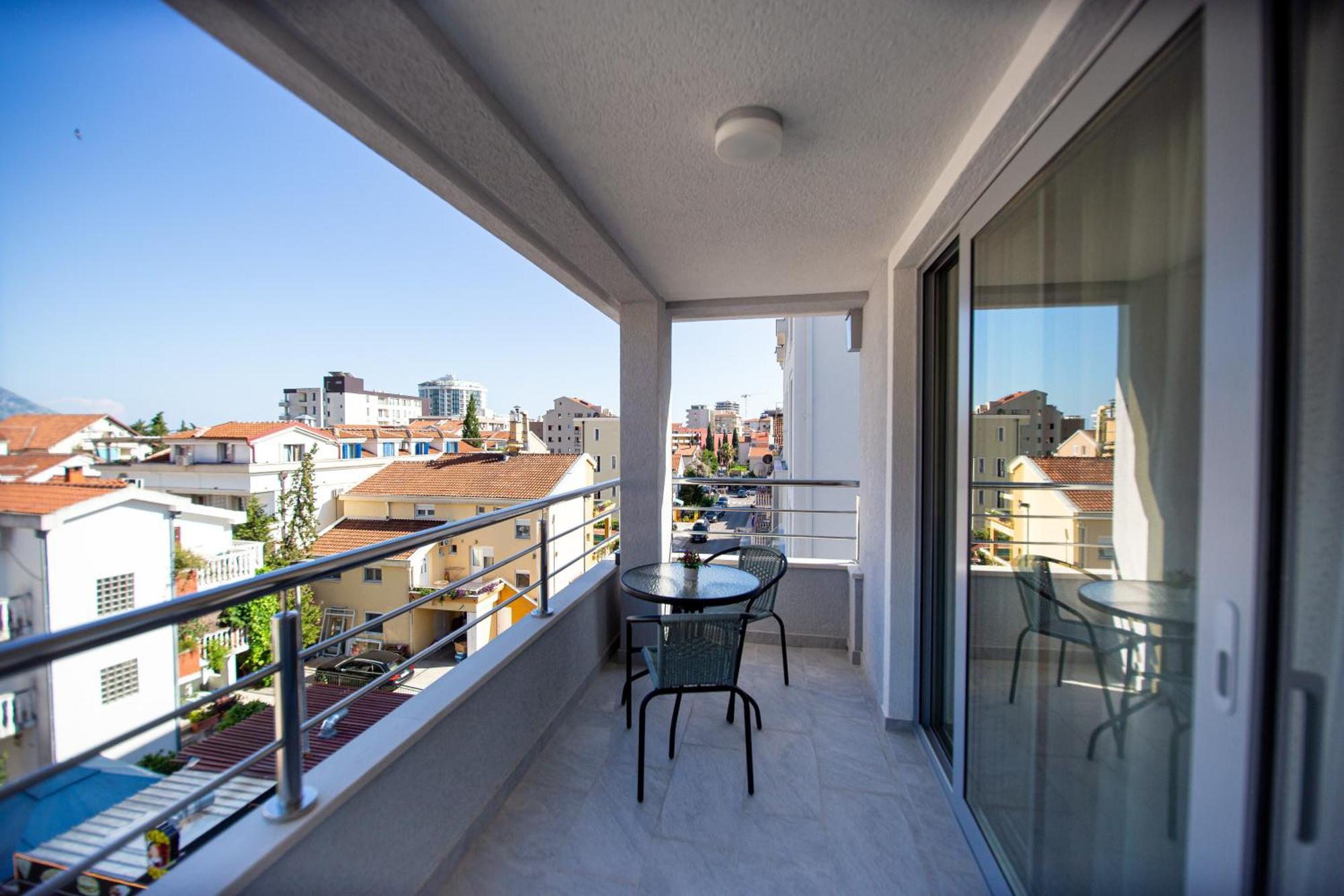 Apartments Sirena - Modern Stay With Free Parking Budva Exteriér fotografie